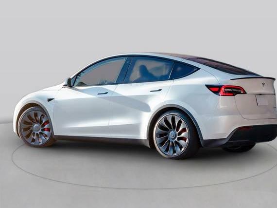 TESLA MODEL Y 2024 7SAYGAEE3RF208335 image TESLA MODEL Y 2024 7SAYGAEE3RF208335 image